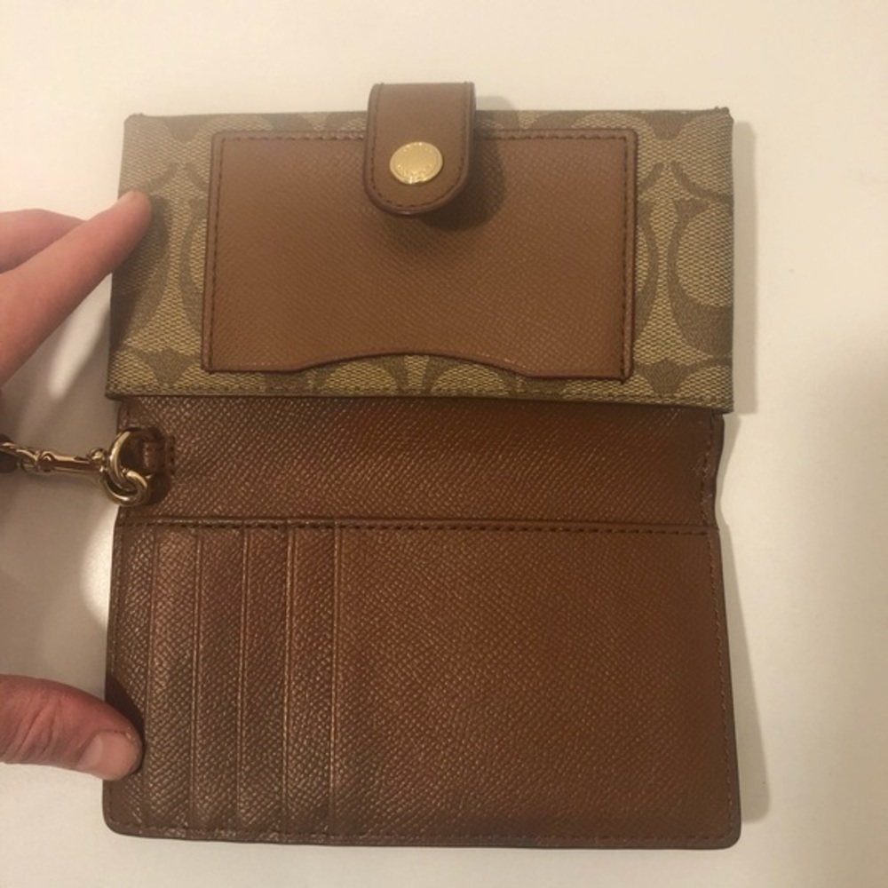 Coach brown signature wristlet wallet clutch - Picture 7 of 8